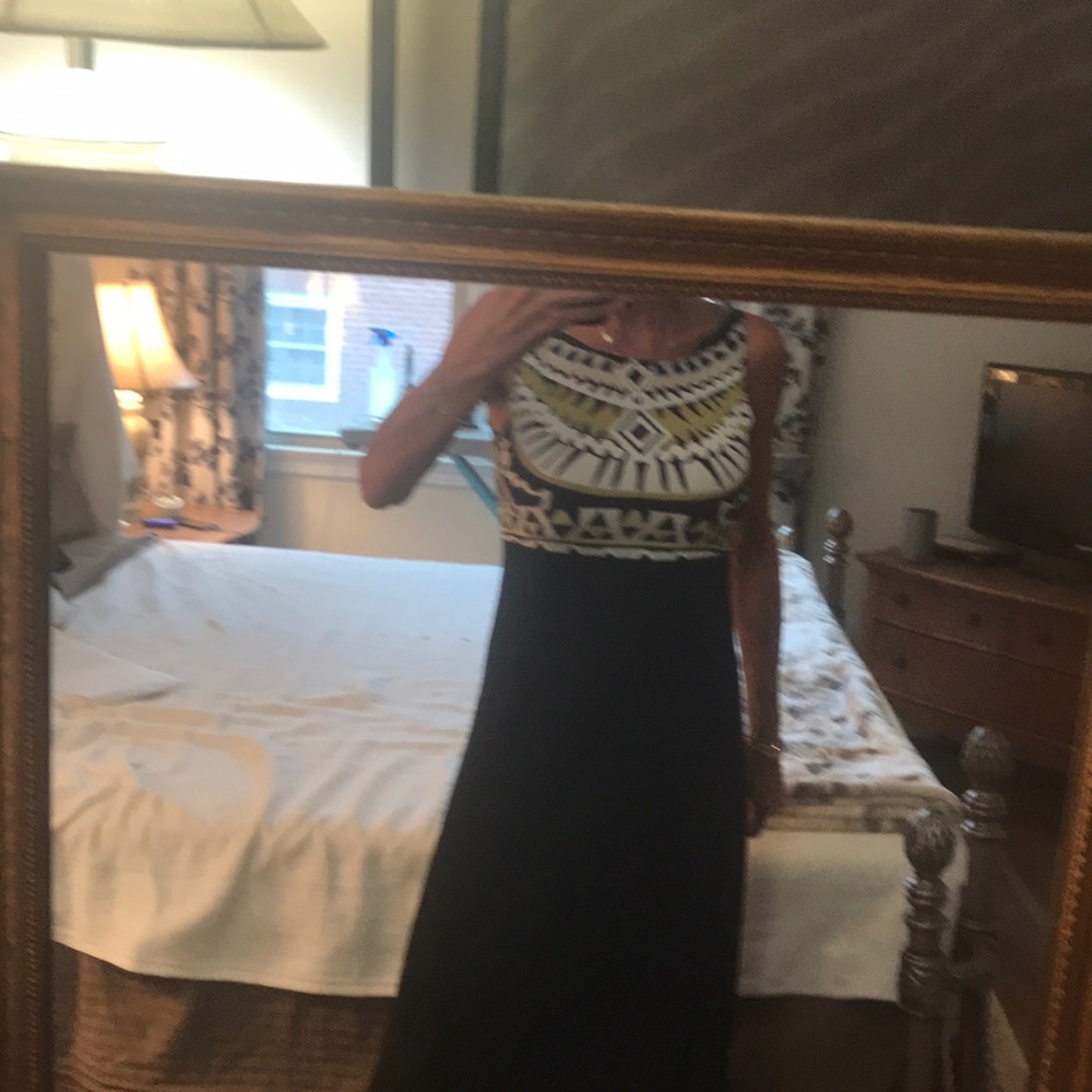 Women’s dresses